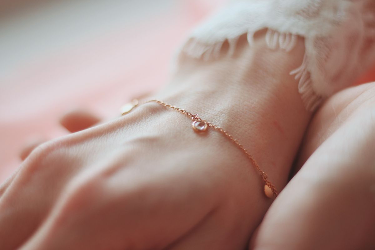 10 Gelang Emas Cantik, Hadiah Ulang Tahun Putri Tercinta Rp550.000