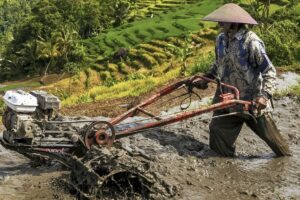 Alsintan Maju: Kolaborasi Kemenperin, Pengusaha, dan Peneliti
