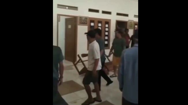 Amuk Massa Sukabumi: Fakta Retret Pelajar Kristen Terungkap