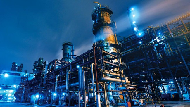 Ancaman Krisis Energi: Stok Minyak AS Menurun, Harga Melonjak Tajam