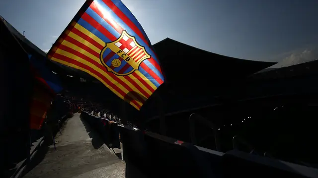 Barcelona Jual Pemain Bintang: Dapatkan Joan Garcia & Nico Williams?