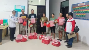 Dapur Umum Kemensos: 8 Ribu Korban Erupsi Lewotobi Terbantu