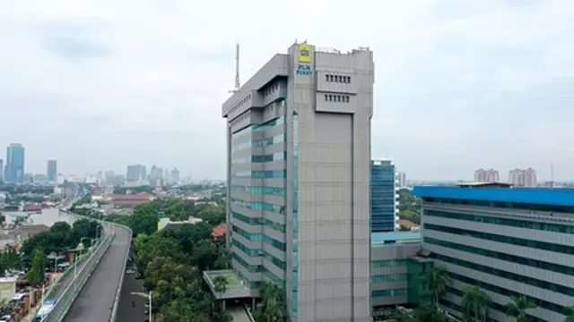 Dari Wartawan Handal, Rizal Marimbo Kini Pimpin PLN