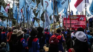 Demo Buruh: Ancaman Resesi, Investasi Menggugur?