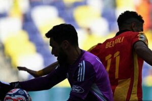 ES Tunis Taklukkan LAFC, Kiper Dunia Kalah Telak
