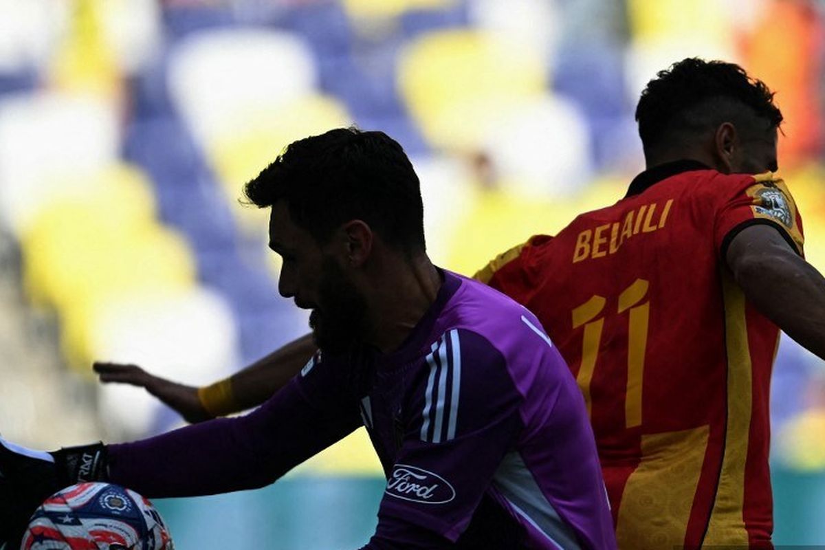 ES Tunis Taklukkan LAFC, Kiper Dunia Kalah Telak