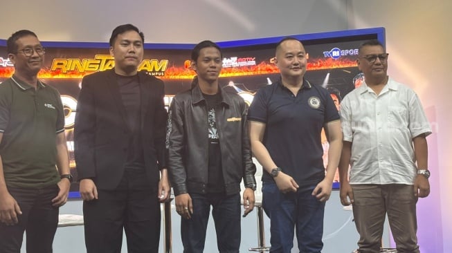 Gibran: Ring Tarkam Lahirkan Bintang Tinju Baru?