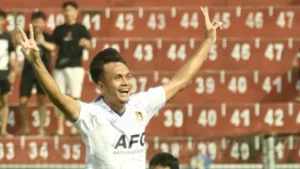 Hamra Hehanusa Resmi Dilepas Persik: Kejutan Liga 1 2025/2026