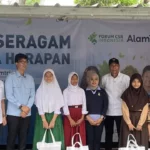 Kemensos dan Swasta Berbagi 10 Ribu Seragam Sekolah Rp12 Miliar