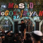 Masjid Jogokariyan: Akun Medsos Diblokir, Kisah Toleransi Terancam?