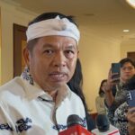 Patung Dedi Mulyadi: Foto Viral Hasil Edit AI?