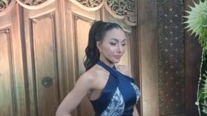 Rahasia Denada: Alasan Tunda Cerita Operasi Hidung ke Shakira