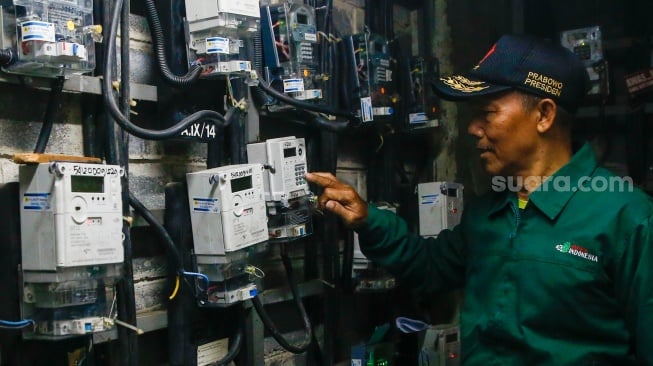 Tarif Listrik 13 Golongan Tetap, Meski Daya Beli Lesu