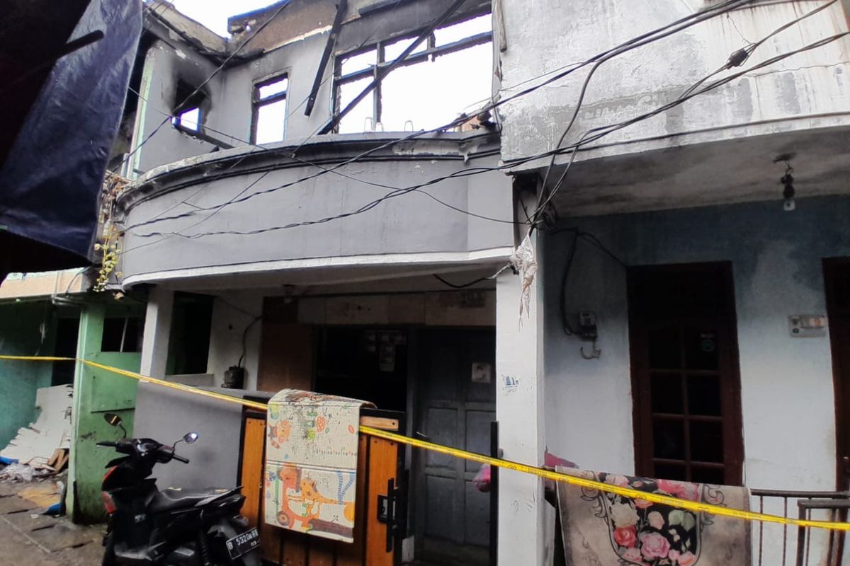 Tragedi Kebakaran Palmerah: Kisah Pilu Kehilangan Rumah Warga