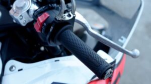 Upgrade Handgrip Motor: 5 Pilihan Anti Pegal, Tampil Keren