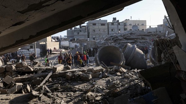 Arab Saudi Kecam Serangan Brutal Israel: Gereja Gaza Terluka